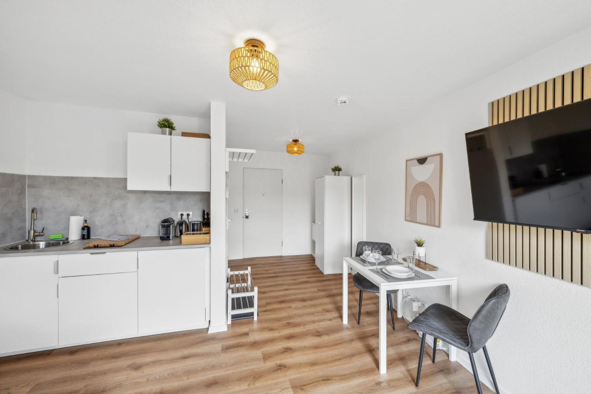 Andriss - Study & Work Apartments - Wifi - Kitchen Kaiserslautern Eksteriør bilde